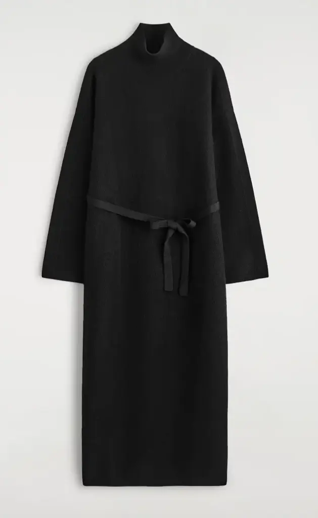 COS - Robe en laine - 129€