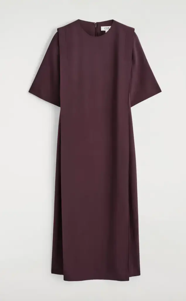 COS - Robe prune - 199€